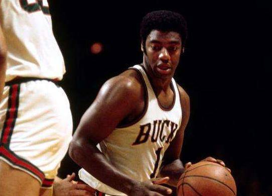 随着梅西逐 随着梅西逐