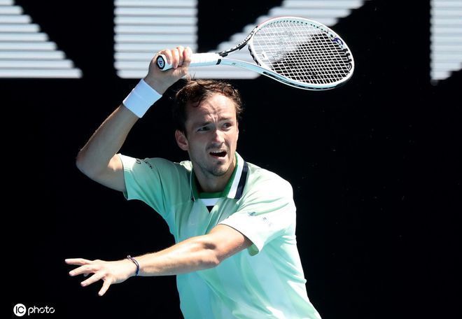 纽卡斯尔联 纽卡斯尔联