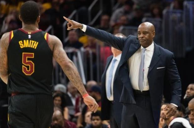 铁人两项——女子个人决赛赛况(3)